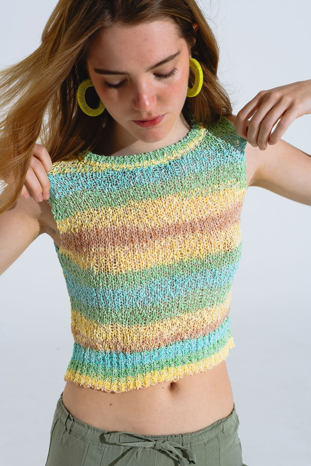 Striped Multicolor Knit Sleeveless Pullover with Crew Neck - Perfect for Casual Outfits, Layering & Summer Fashion