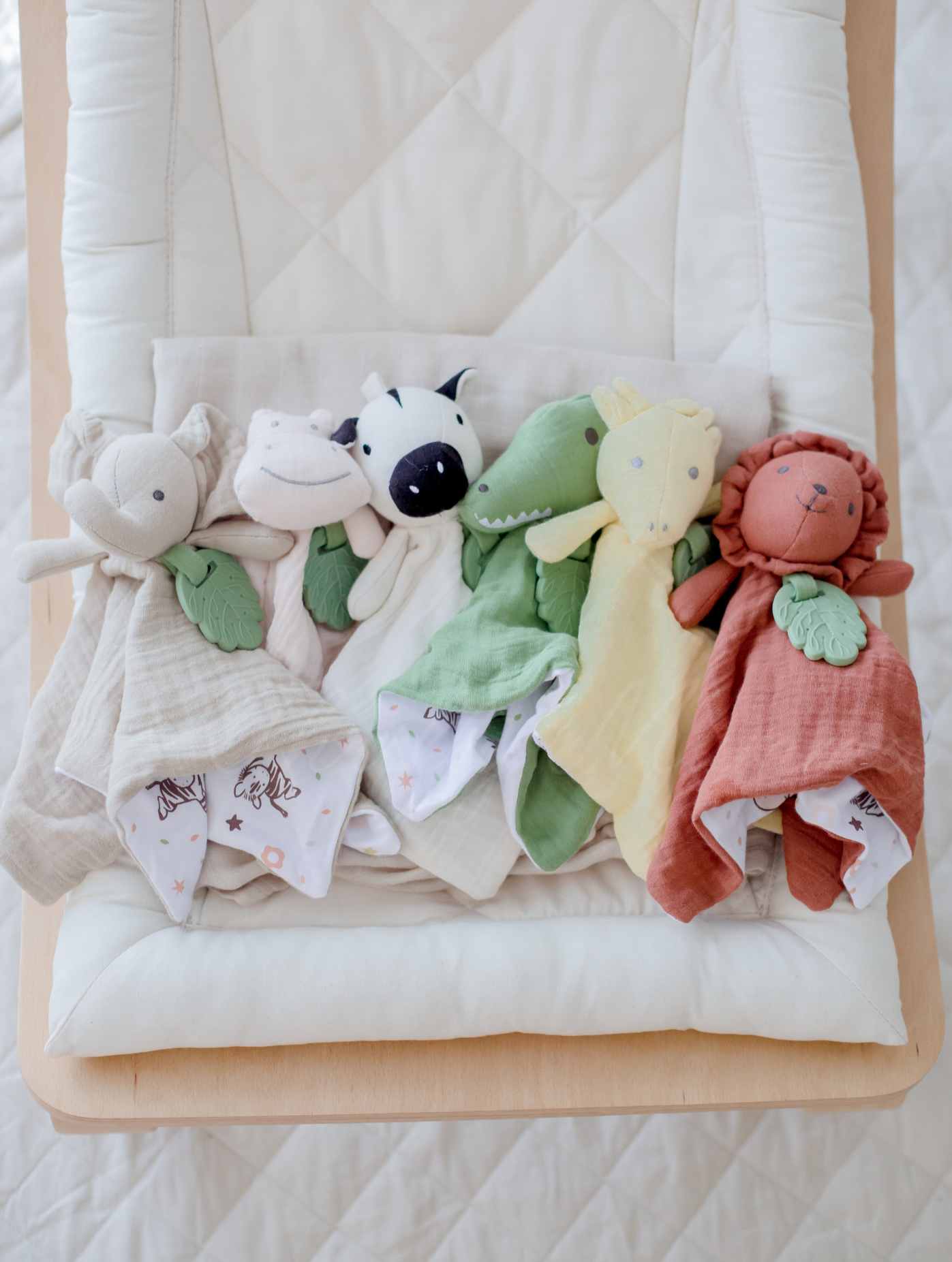 Organic Baby Comforter with Natural Rubber Teether - Soft & Safe for Newborns & Toddlers - Perfect for Soothing, Teething & Sleep Time