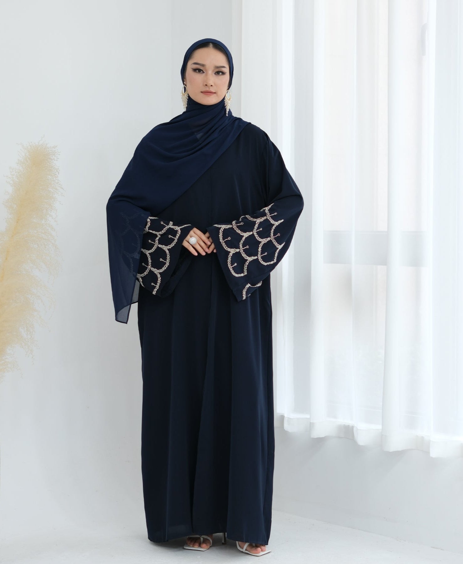 Irssane Nida Open Abaya Kimono - Navy Blue Muslim Prayer Dress for Women | Perfect for Prayer, Mosque, and Special Occasions