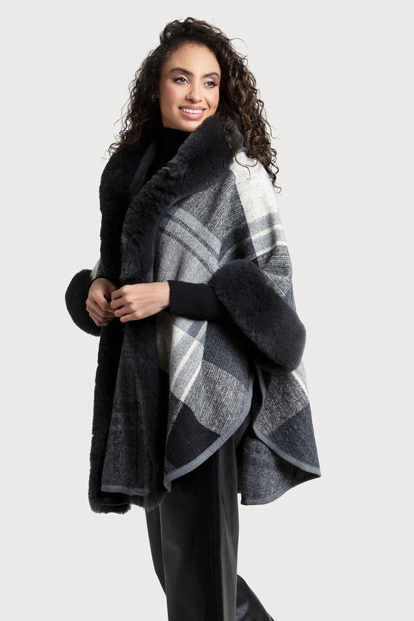 Soft Faux Fur Kimono Robe with Plaid Pattern - Cozy Loungewear for Women, Perfect for Home Relaxation and Spa Days
