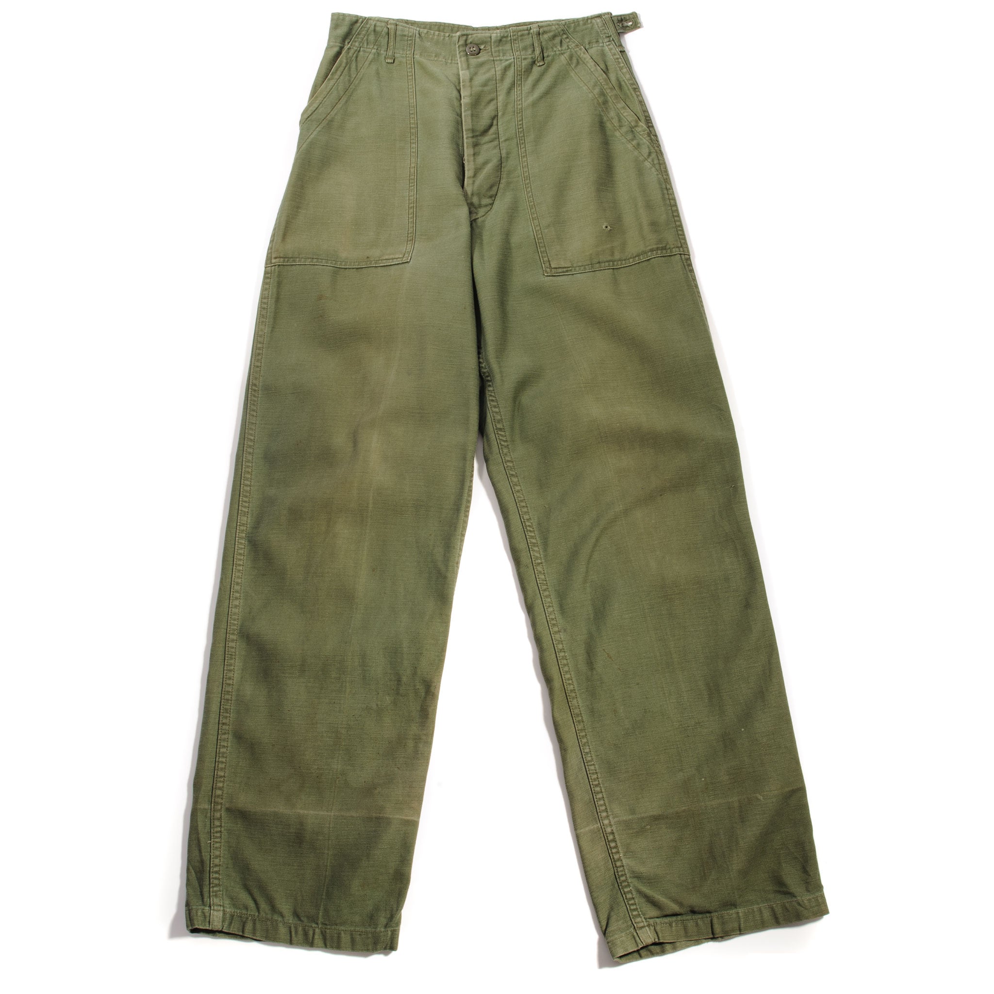 US Army OG-107 Sateen Utility Pants - Vietnam War Era (1961) - Size W28 L33 Small - Vintage Military Trousers for Reenactment & Outdoor Activities