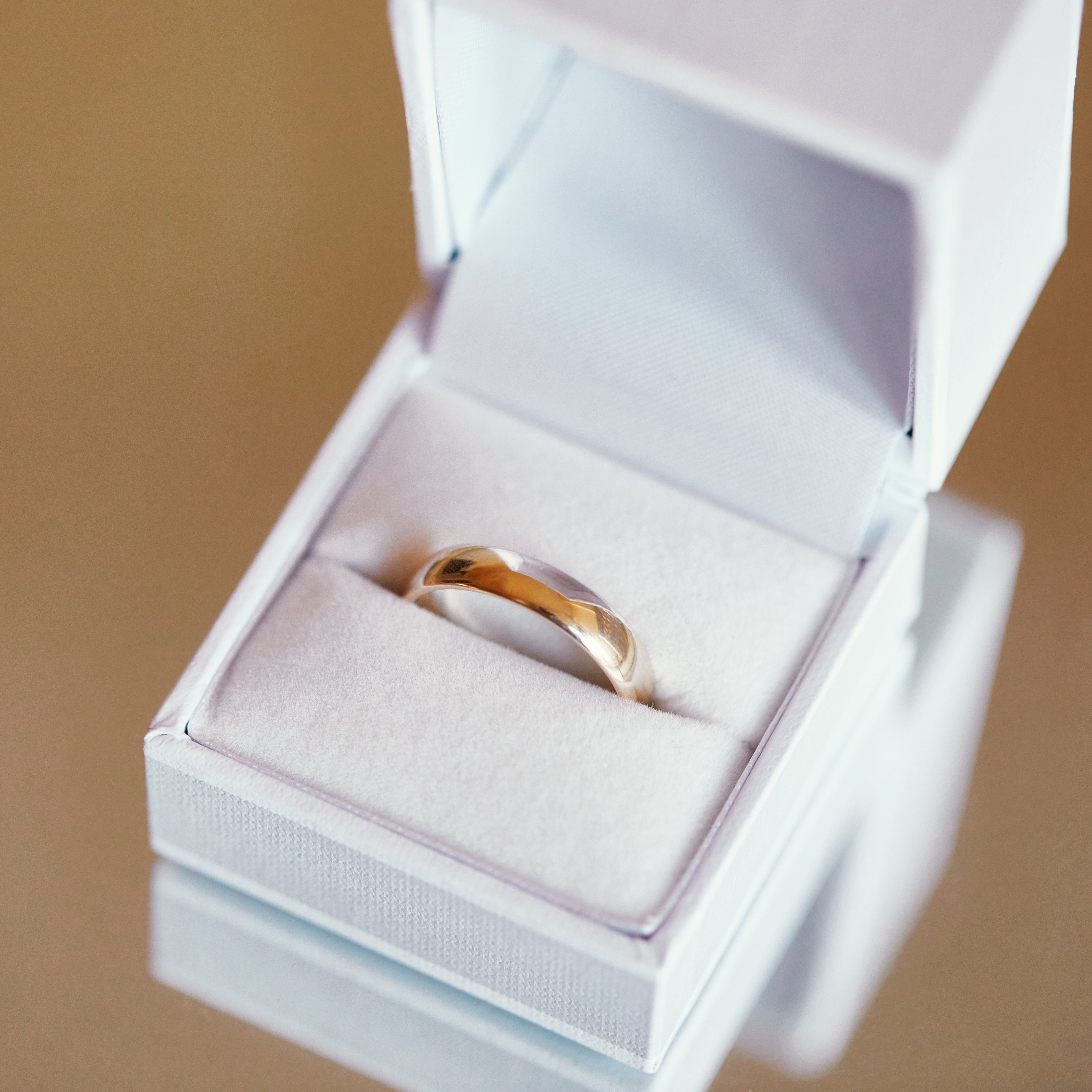 Men's Wide Wedding Band Ring - UK Size T - Comfort Fit, Durable Tungsten or Stainless Steel - Perfect for Engagement, Anniversary & Everyday Wear