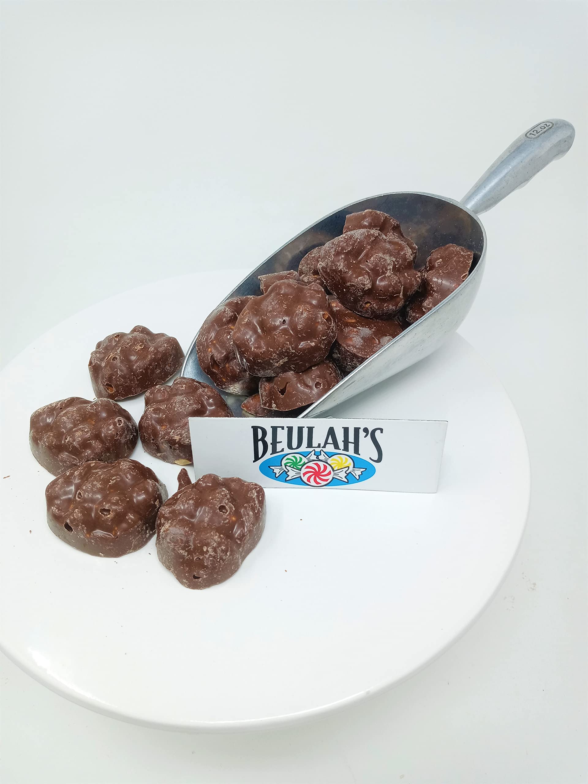 Premium Milk Chocolate Peanut Clusters - 2lb Bulk Candy for Gifts, Parties & Snacking - Rich Chocolate Covered Peanuts for Holidays, Office Treats & Dessert Platters