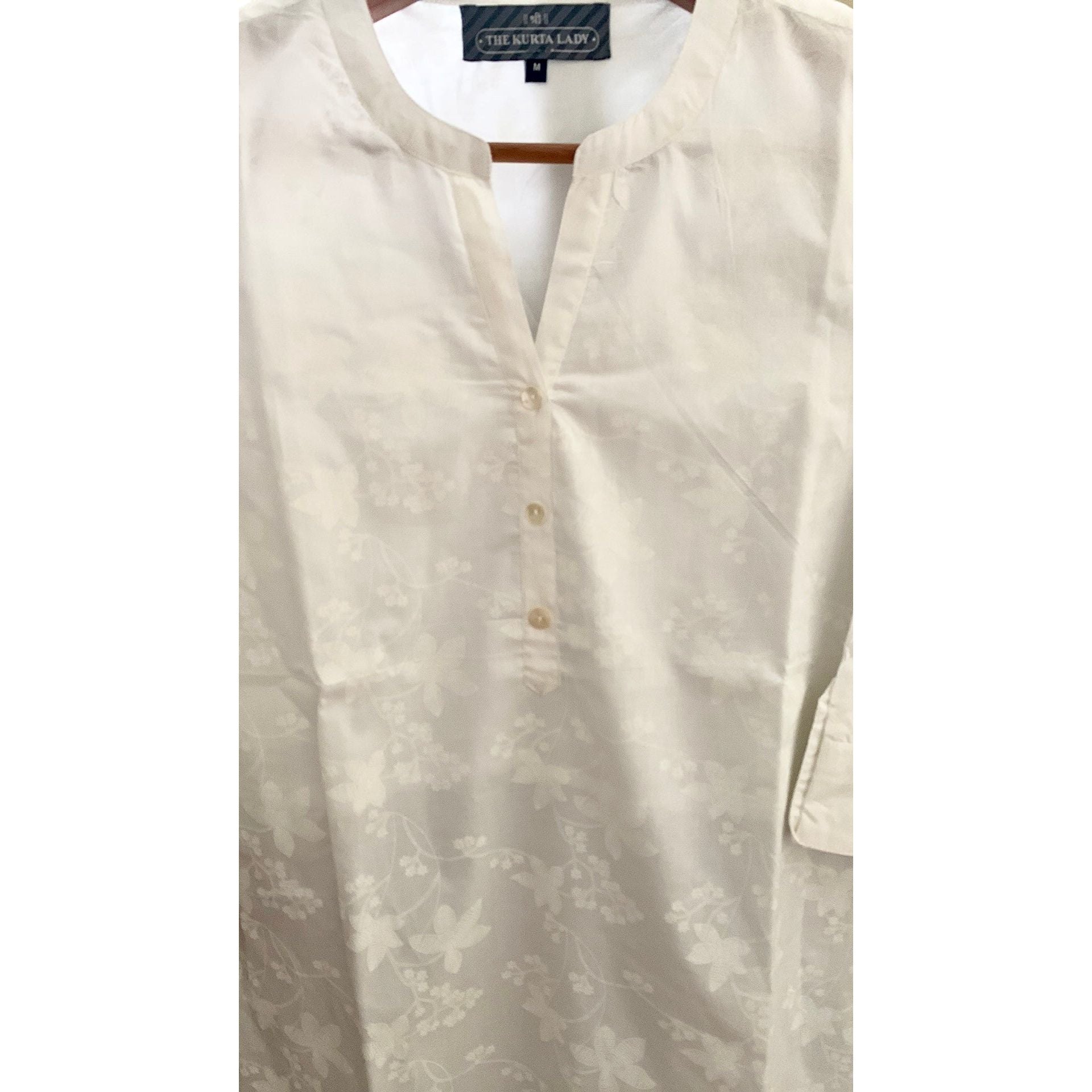 White Cotton Kurta for Women - Traditional Indian Kurti for Holi Festival - Comfortable & Stylish Ethnic Wear for Celebrations & Festive Occasions