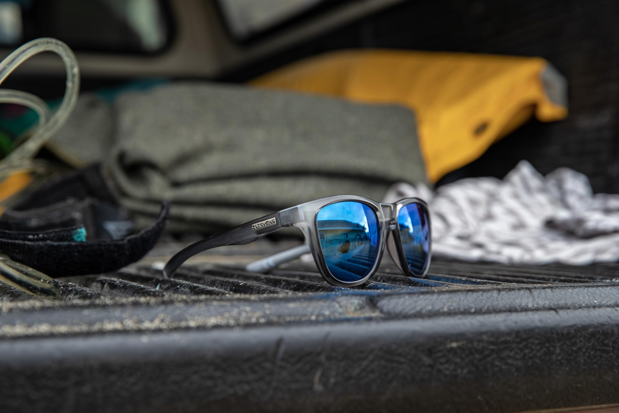 Suncloud Topsail Polarized Sunglasses for Men & Women - 100% UV Protection, Comfortable Fit & Trendy Design - Perfect for Driving, Beach, Outdoor Sports & Everyday Wear
