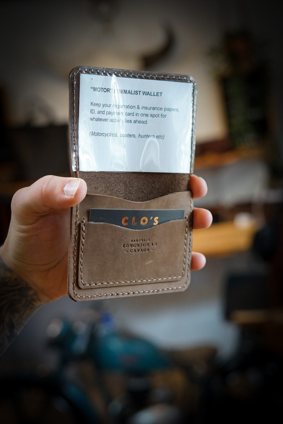 Minimalist RFID Blocking Motor Wallet in Barnwood Brown - Slim & Stylish Card Holder for Men, Perfect for Travel and Everyday Use