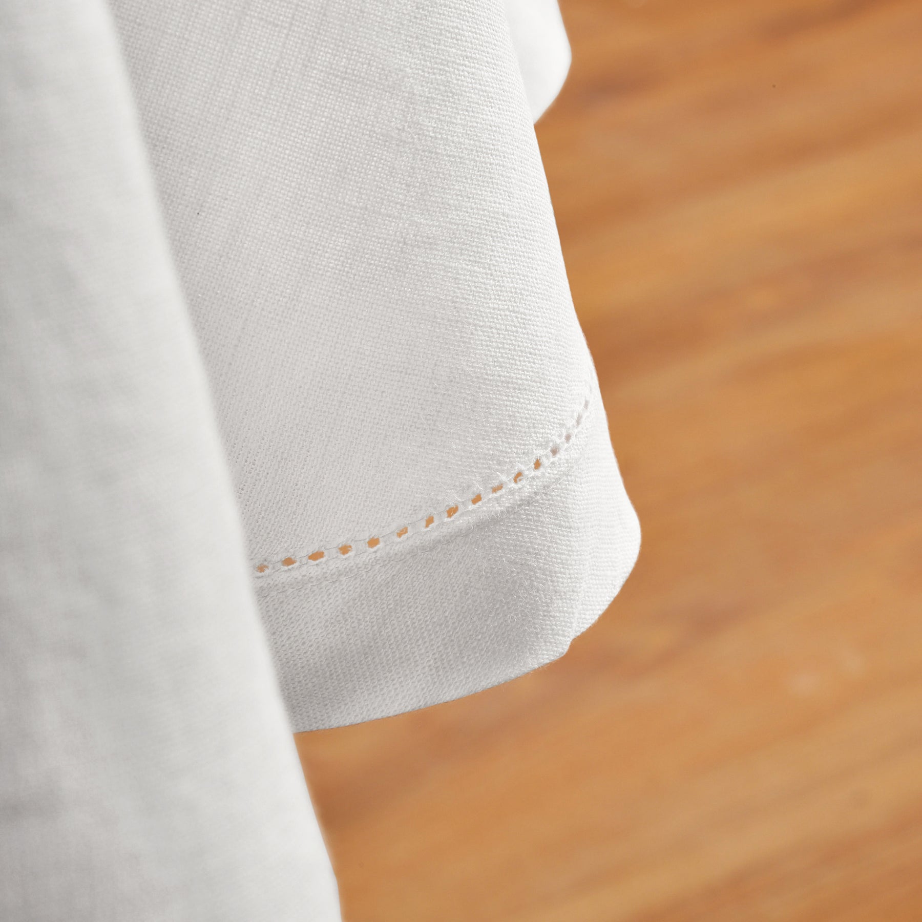 Sonoma Hemstitch Round Tablecloth - 60 Inch White Linen Table Cover for Dining, Parties & Special Events | Elegant & Durable Home Decor