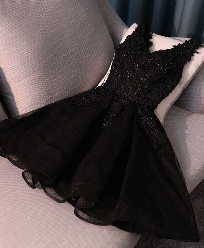 Elegant Black V-Neck Lace Short Prom Dress - Sexy Homecoming Party Gown for Women - Perfect for Prom Night, Homecoming Dance & Special Occasions