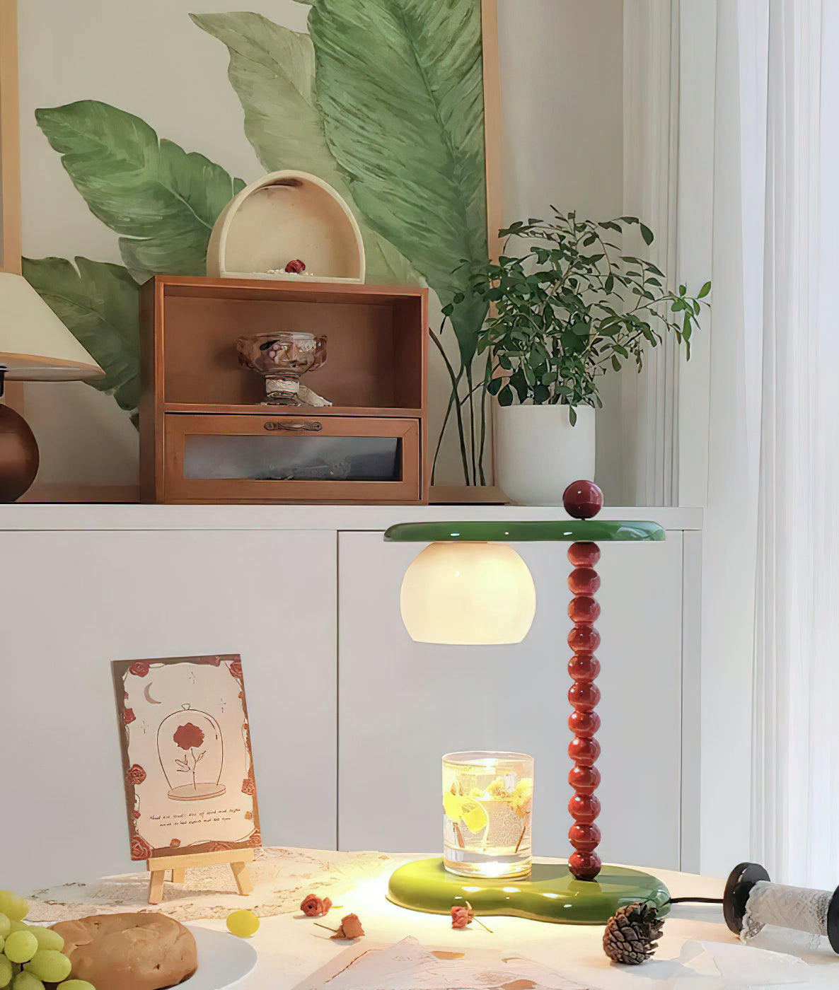 Everalda Modern Table Lamp - Stylish Bedside & Desk Lighting for Home & Office - Perfect for Reading, Working & Decorating