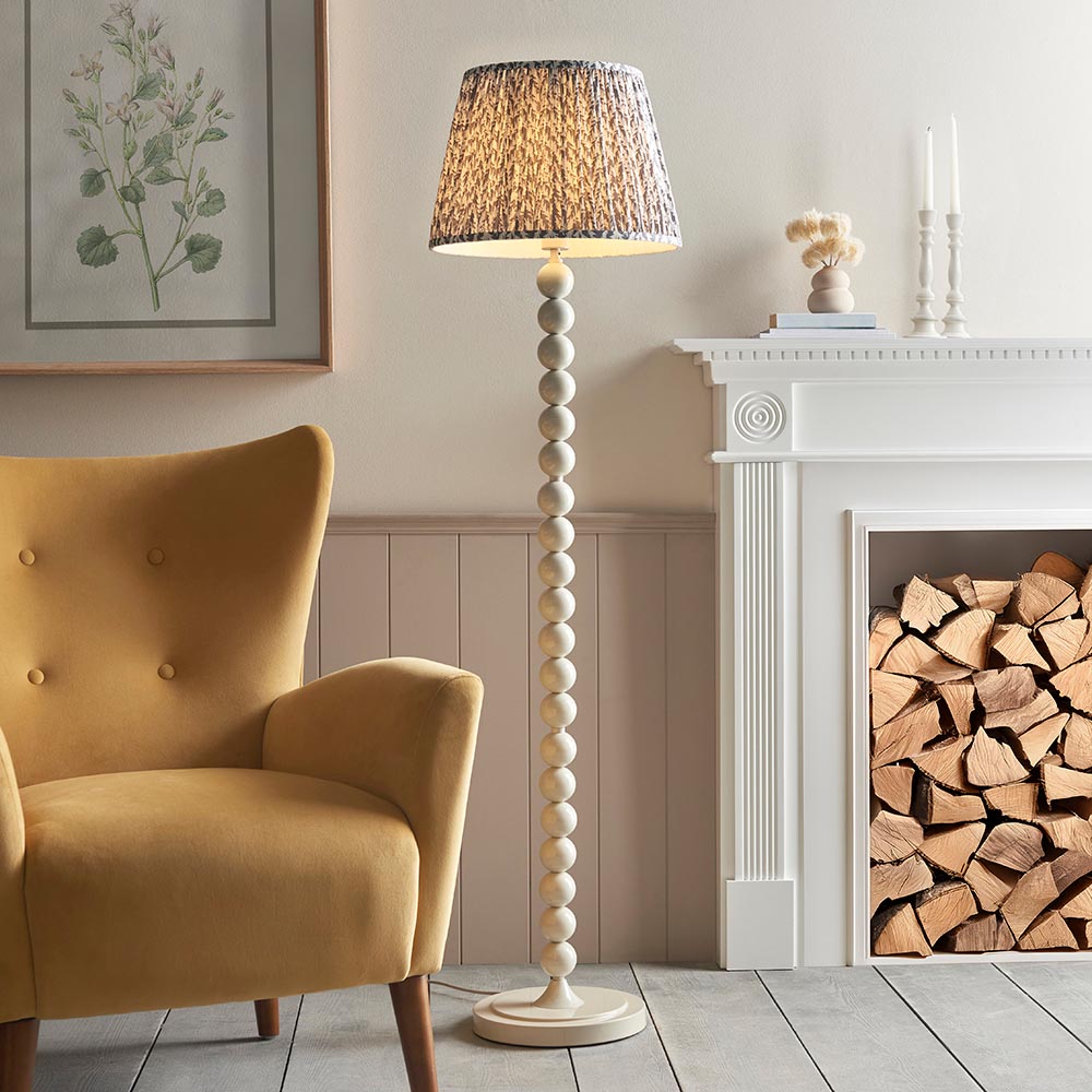 Auralis Leaf Floor Lamp with E27 Socket - Modern Adjustable Standing Light for Living Room, Bedroom & Office - Multiple Finishes Available