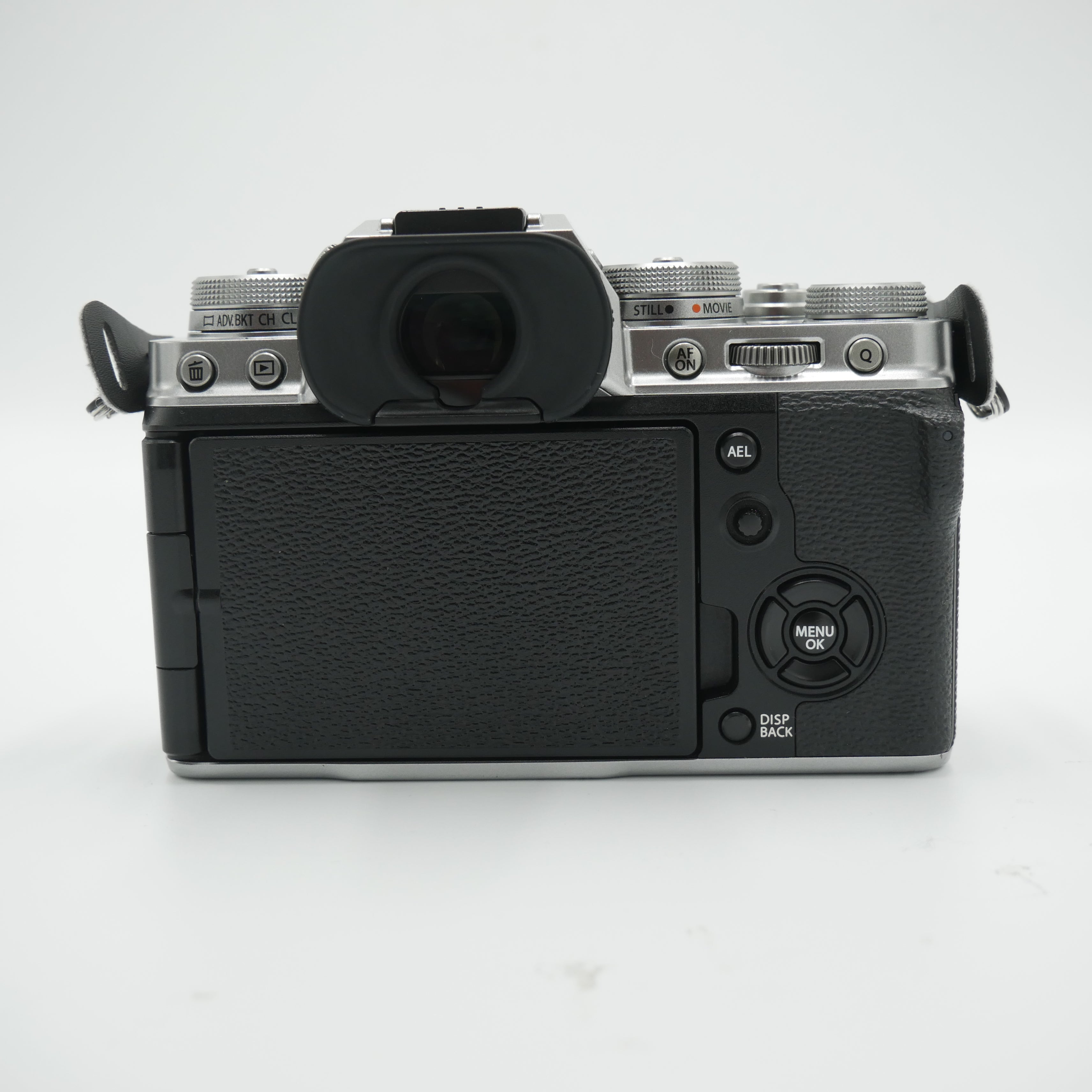 FUJIFILM X-T4 Mirrorless Digital Camera (Silver) - Used - Perfect for Travel Photography & Vlogging