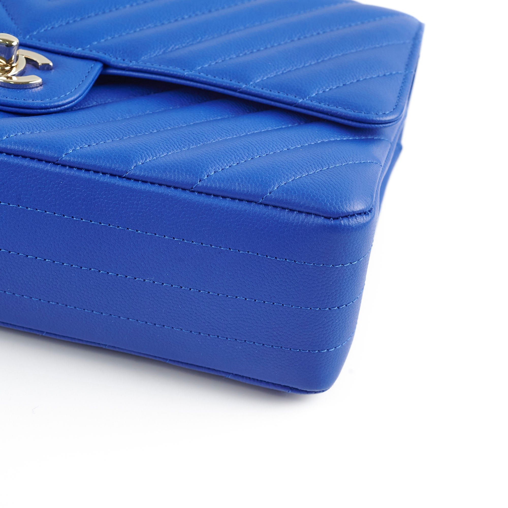 Chanel Medium/Large Caviar Chevron Classic Cobalt Blue Handbag 2021 - Luxury Designer Shoulder Bag for Women, Perfect for Parties, Weddings & Special Occasions