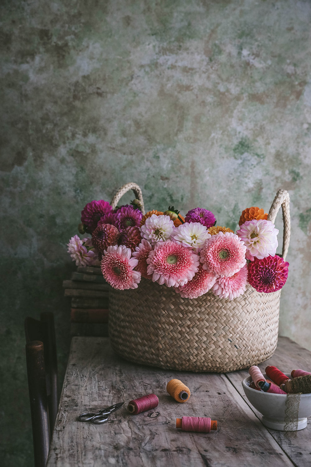 Handwoven Storage Basket with Handles - Stylish & Durable for Home Organization, Laundry, Toys, and Blankets