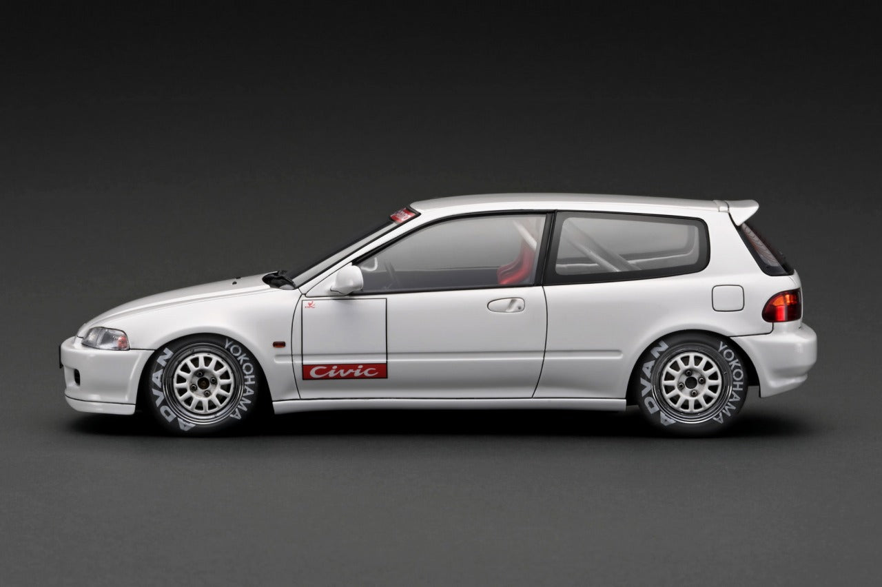 1:18 Scale Honda Civic EG6 Diecast Model Car - White Collectible for Car Enthusiasts & Display - Perfect for Home, Office Decor & Gift Giving