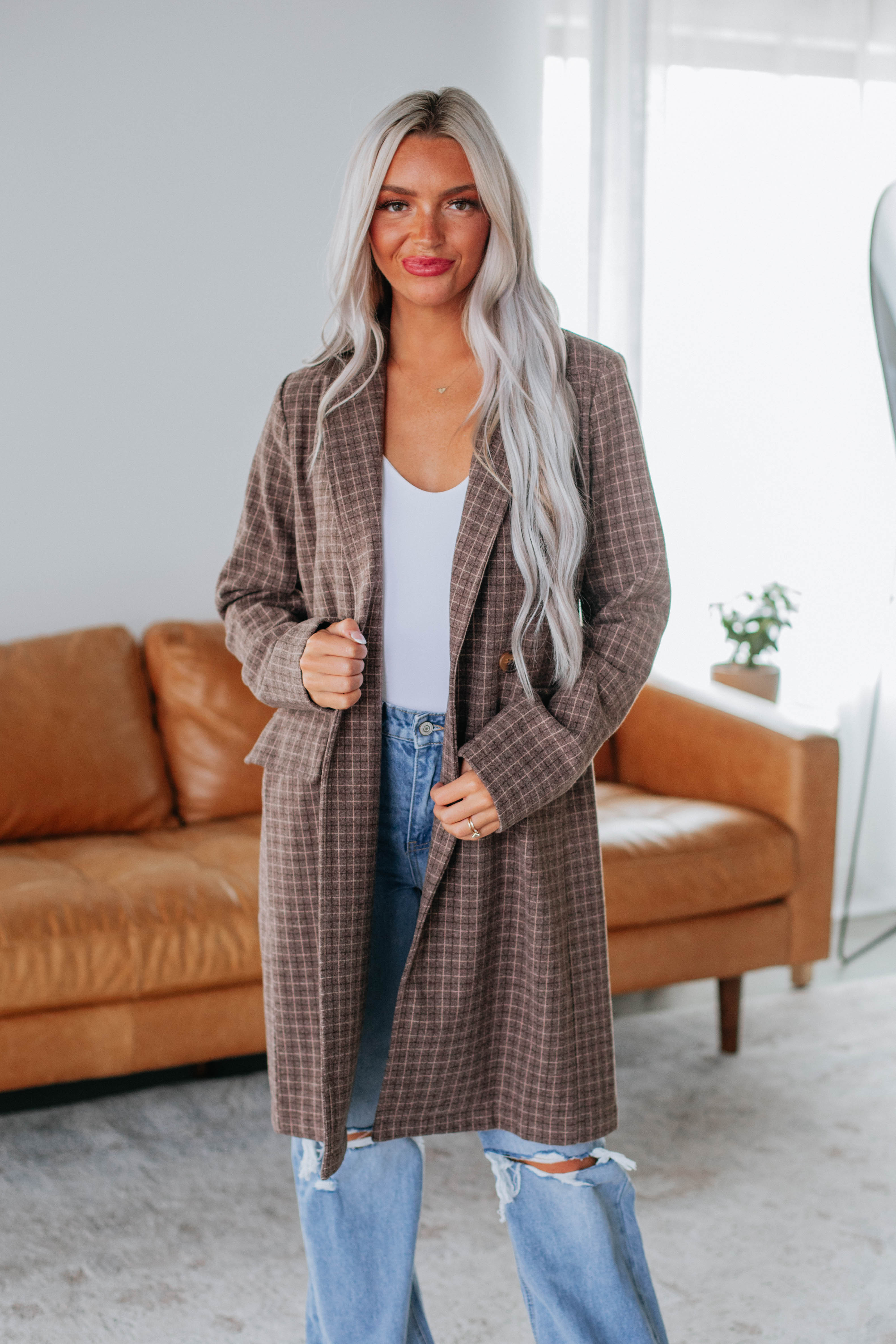 Stylish and Warm Winter Coat for Women - Perfect for Outdoor Activities and Cold Weather Fashion