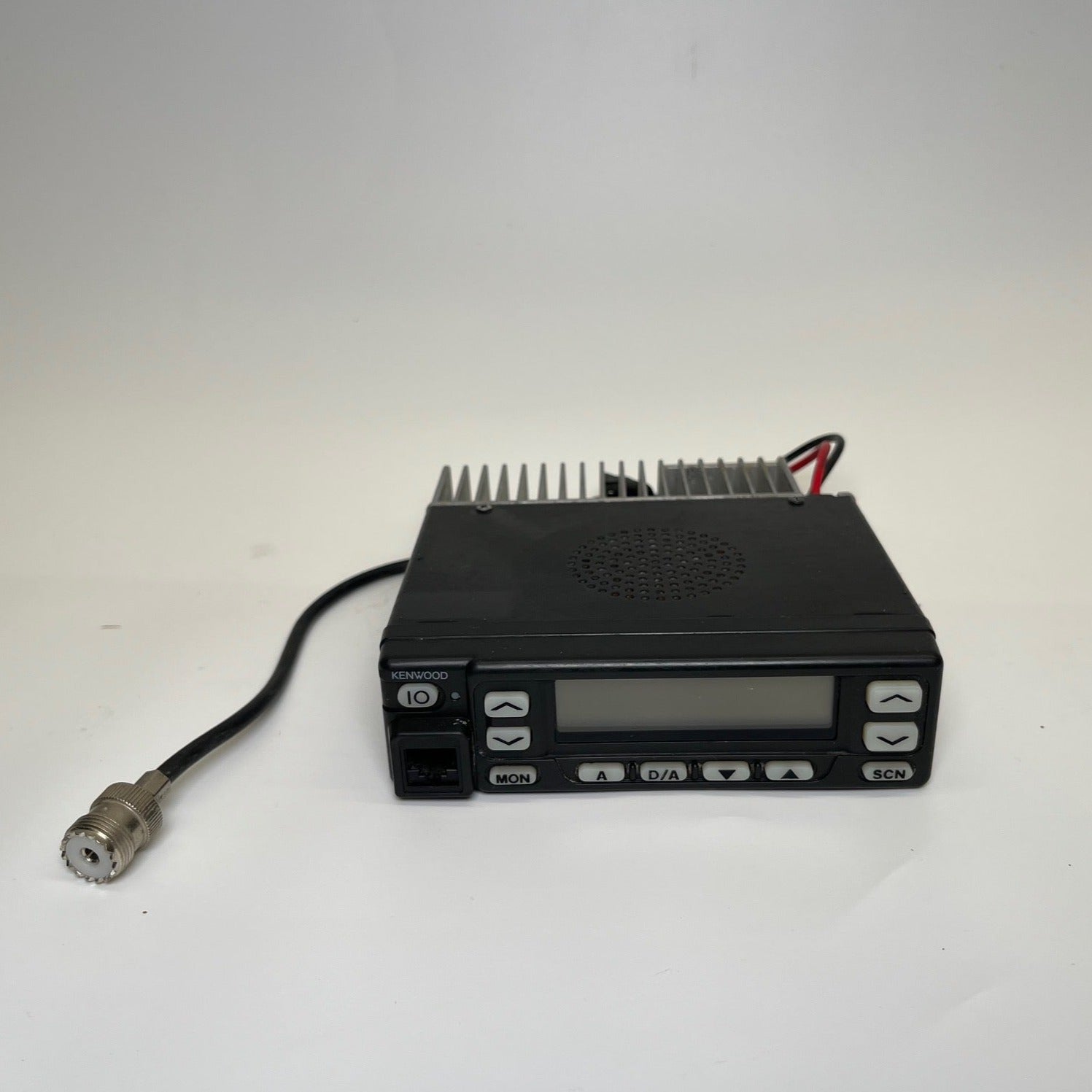 Kenwood TK-860G 1 UHF Mobile Radio - Professional Two-Way Communication for Business & Security Teams | Ideal for Construction, Warehousing & Emergency Services