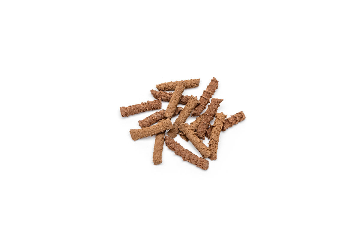Dr. Tank Energize Bacteria Sticks - Beneficial Aquarium Water Cleaner for Fish Tanks, Ponds & Aquatic Plants | Improves Water Quality & Reduces Algae Growth | Safe for Freshwater & Saltwater Fish