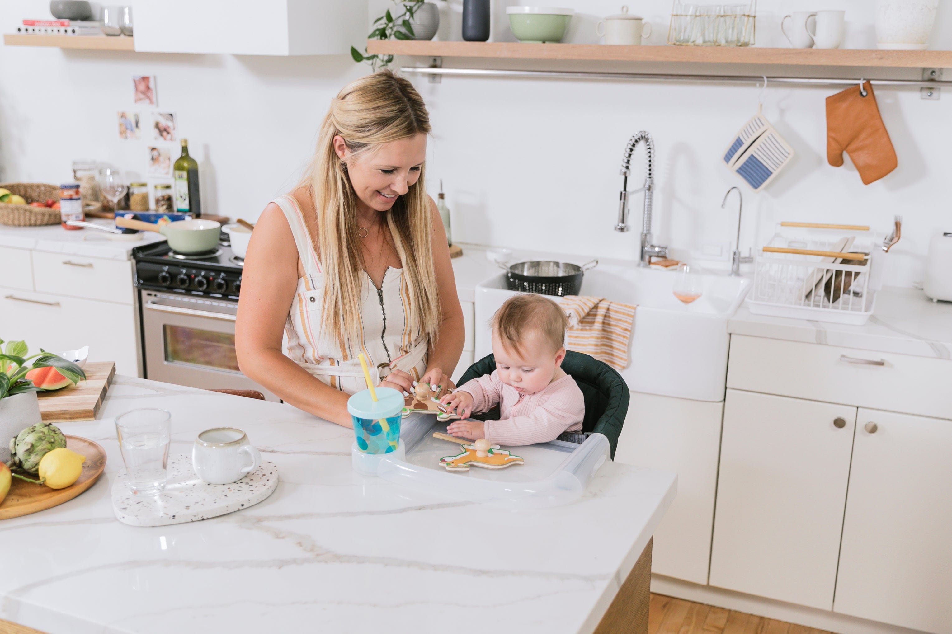 Inglesina Fast Dining Tray Plus - Universal Baby High Chair Tray for Easy Feeding | Durable & Easy-Clean Toddler Mealtime Accessory | Perfect for Home, Restaurant & Travel Use