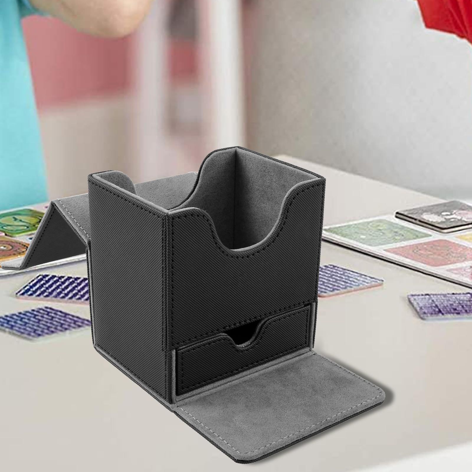 Premium MTG Commander Card Deck Box - Holds 100 Sleeved Cards with 2 Dividers & Built-in Dice Tray | Durable Black Card Storage Organizer for Magic The Gathering, Pokemon, Yu-Gi-Oh | Perfect for Game Nights & Tournament Play