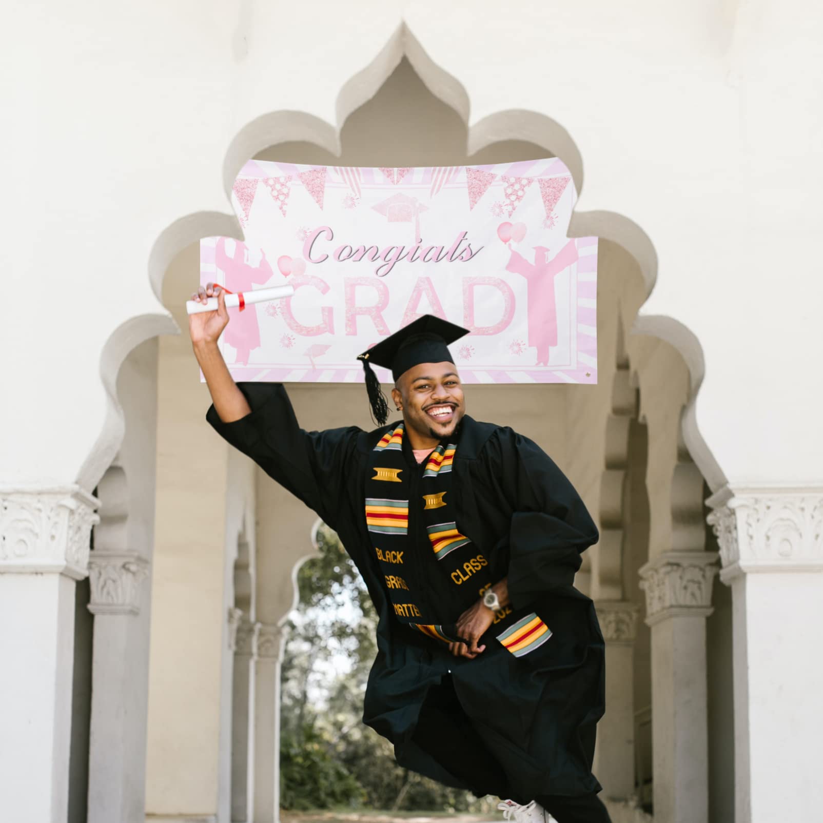 FOMIYES 2022 Graduation Banner - Outdoor Graduation Backdrop Decorations for Front Door, Office & Party - Polyester Graduation Background Cloth for Congratulation Signs & Photo Booths - Perfect for Graduation Season Celebrations
