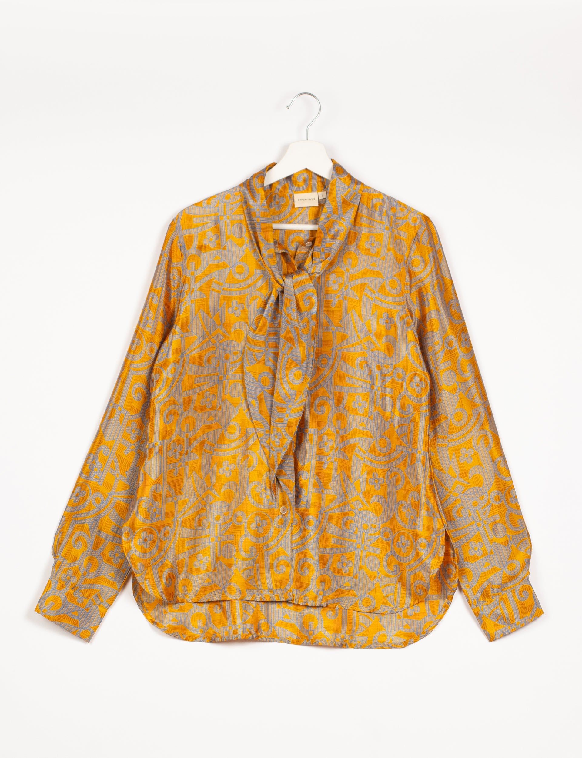 Stylish Men's Bowtie Shirt Size L - Formal & Casual Wear for Weddings, Parties & Office Events