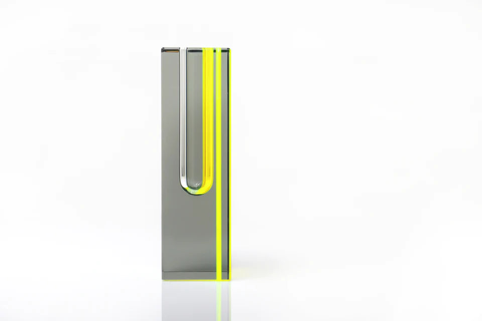 Alexandra Von Furstenberg Limited Edition Eclipse Vase in Yellow - Modern Home Decor for Living Room, Dining Table & Luxury Gift Ideas