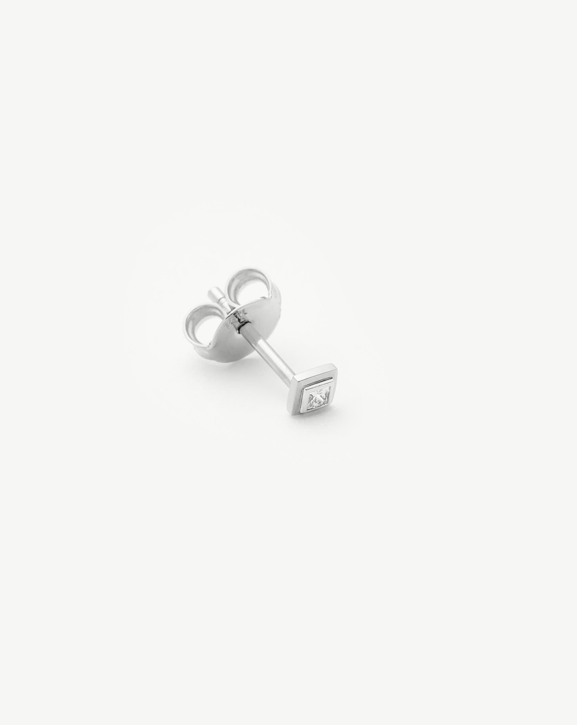 14K Solid White Gold Diamond Stud Earrings for Women - Classic Square Solitaire Single Stud Earrings - Perfect for Everyday Wear, Gift Giving & Special Occasions