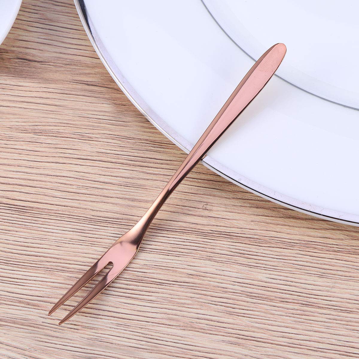 Premium Stainless Steel Dessert Forks - 2-Tine Long Handle Fruit Forks for Cake, Steak, BBQ & Parties (Rose Gold) - Elegant Tableware for Weddings, Picnics & Fine Dining