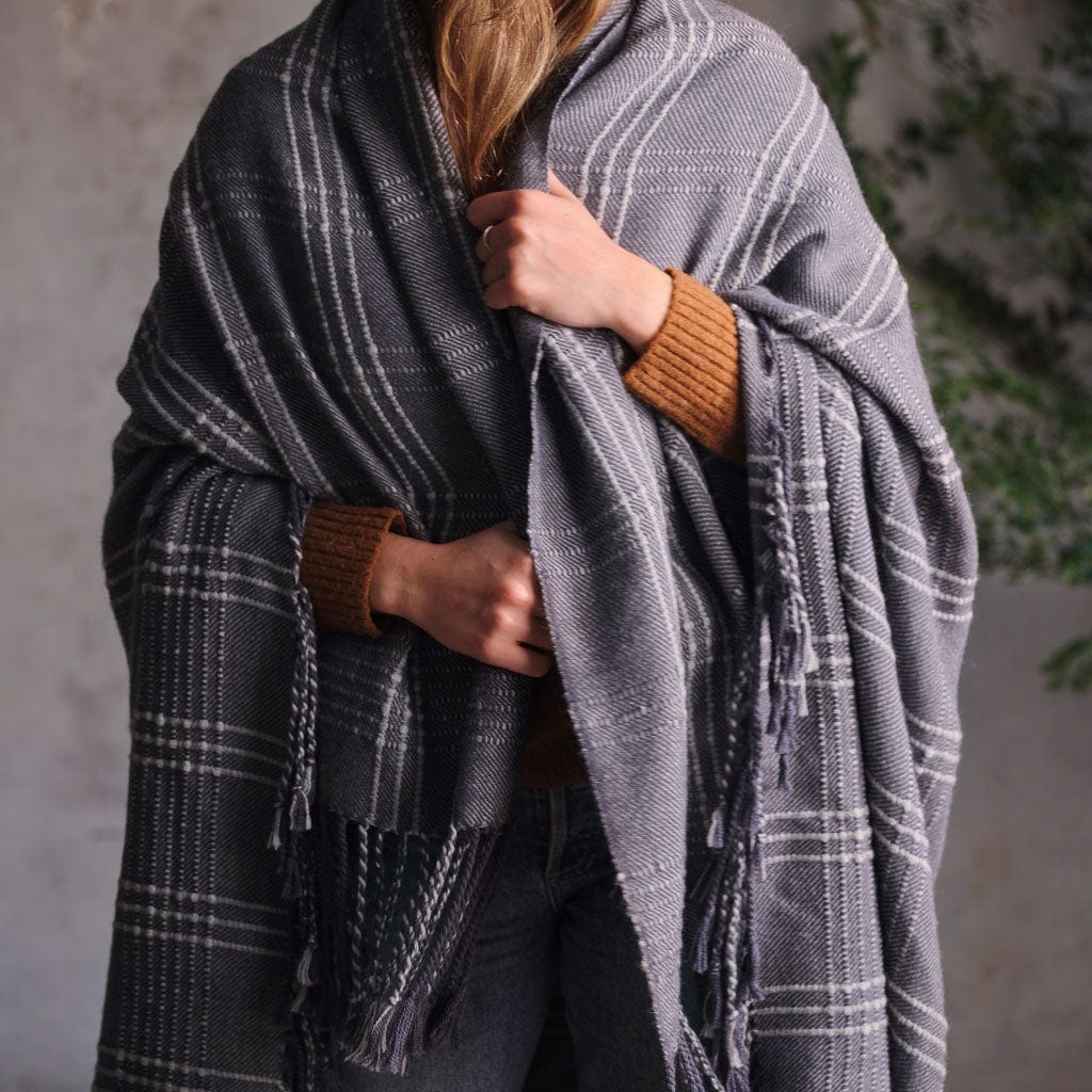 Premium Soft Adriano Alpaca Throw Blanket - Ultra Cozy Alpaca Wool Blanket for Bed, Couch & Travel - Warm Winter Throw for Home Decor, Gifts & Cold Weather Comfort