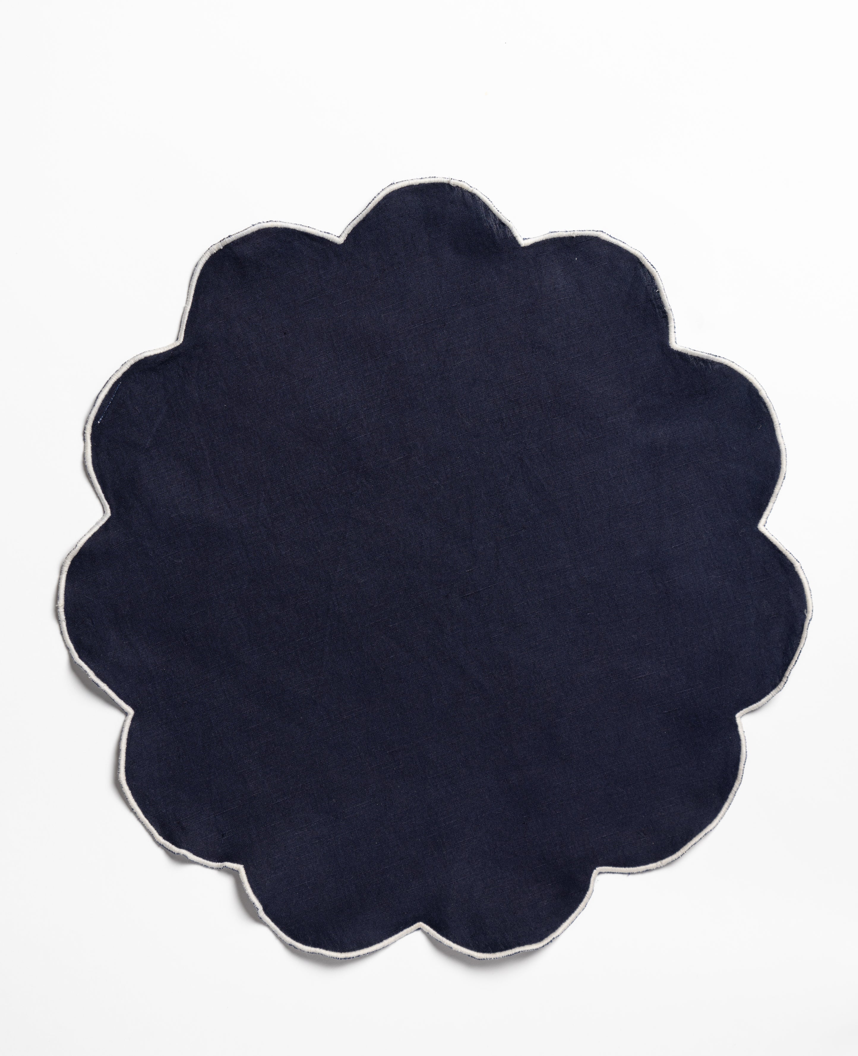 Premium Non-Slip Placemats Set of 6 - Waterproof & Heat Resistant Table Mats for Dining, Kitchen, Office - Elegant Home Decor & Party Essentials