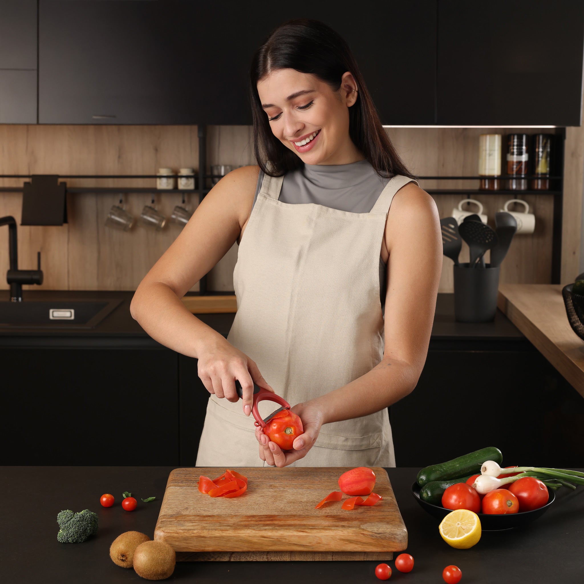 Zyliss Soft Skin Y Peeler - Ergonomic Vegetable & Fruit Peeler for Effortless Peeling - Perfect for Potatoes, Apples, Carrots & More - Kitchen Essential for Easy Meal Prep
