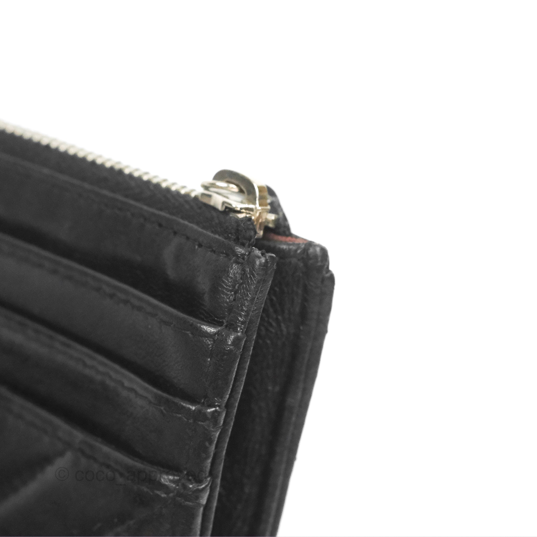 Chanel Chevron CC Zipped Card Holder in Black Lambskin with Silver Hardware - Luxury Compact Wallet for Everyday Use & Travel Essentials