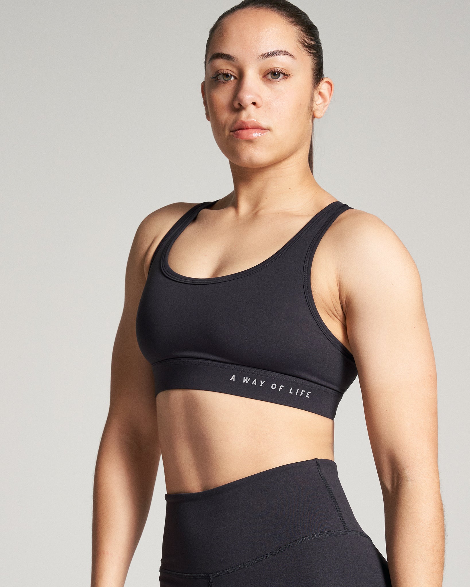 RUDIS Women's High Support Sports Bra - Breathable Workout Top for Running, Yoga & Gym - Black