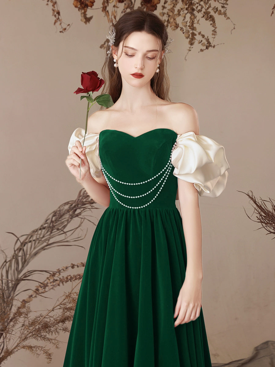 Elegant A-Line Sweetheart Neck Velvet Green Long Prom Dress for Women | Formal Evening Gown for Homecoming, Ball, Wedding Guest | Perfect for Special Occasions & Parties