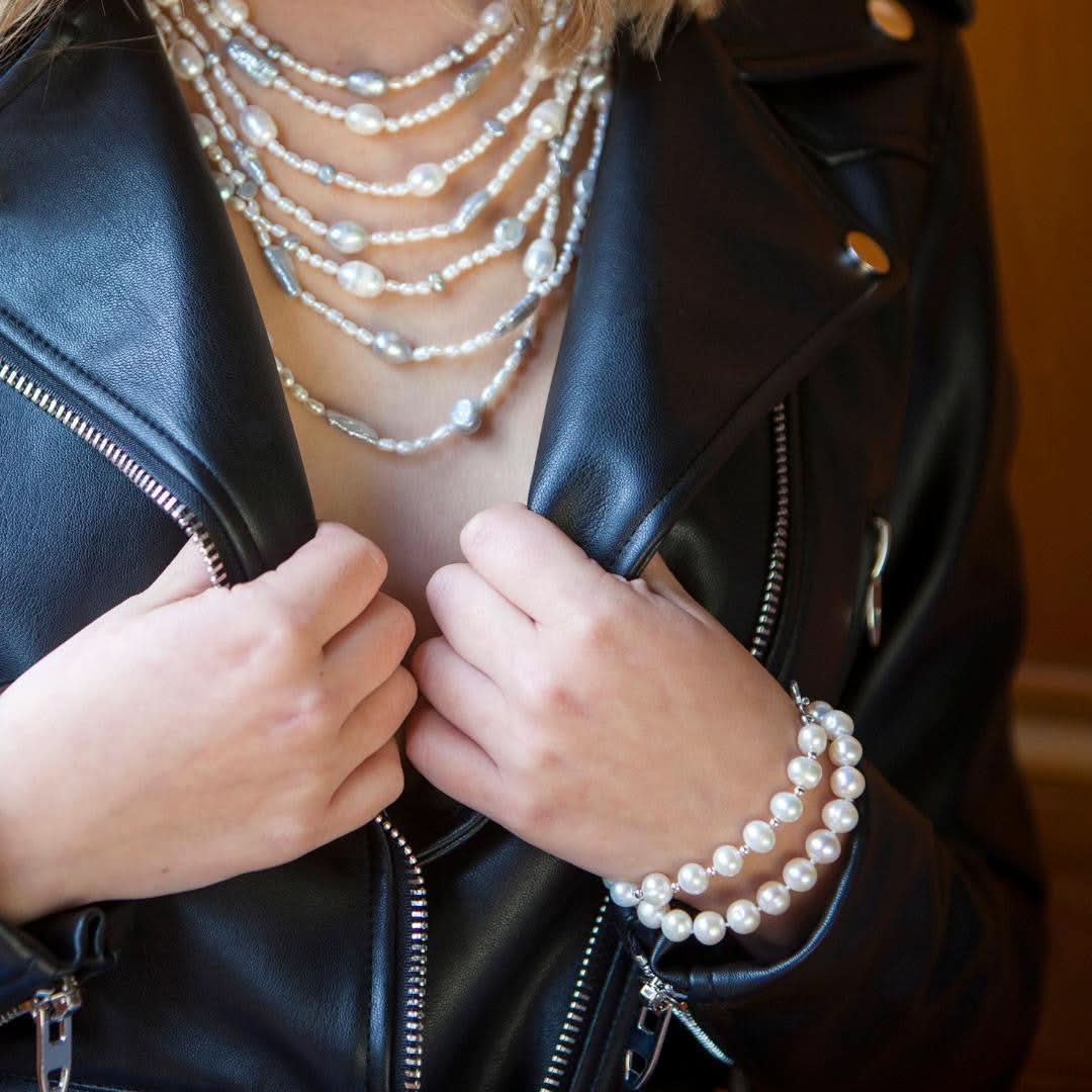 Elegant Classic Pearl Bracelet in Ivory - Perfect for Weddings, Parties & Formal Events