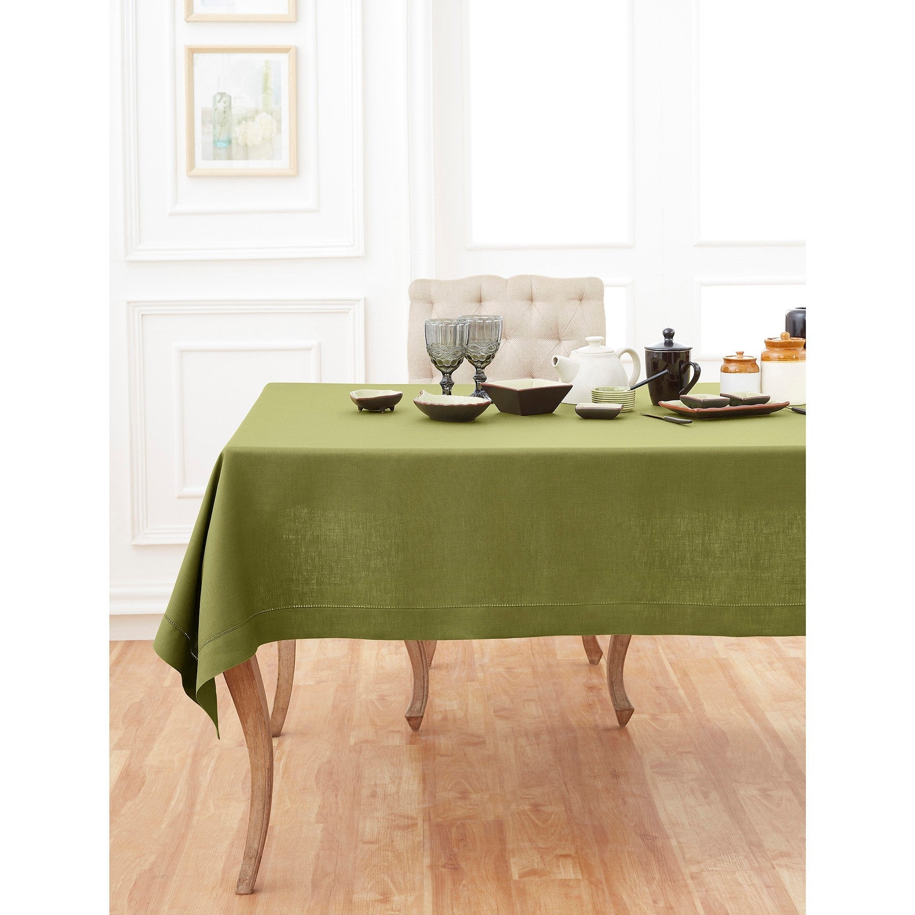 Elegant Classic Hemstitch Tablecloth - Premium Cotton Linen Dining Table Cover for Formal Dinners & Special Occasions