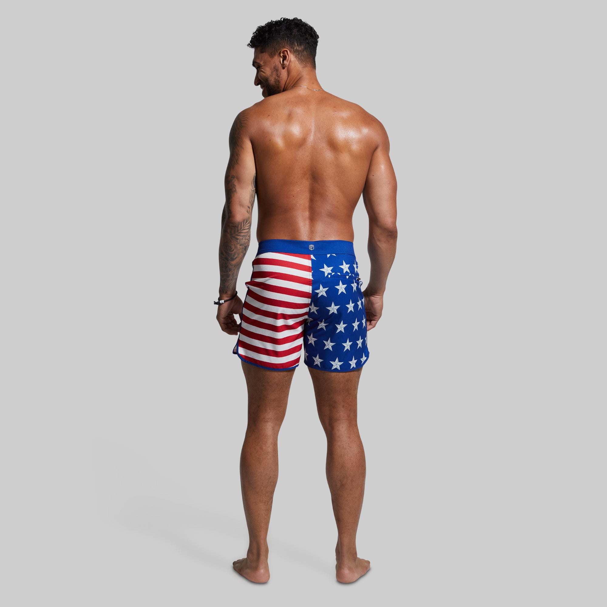 American Flag Island Shorts - Comfortable 5-Inch Swim Trunks for Men - Perfect for Beach, Pool, and Summer Vacations