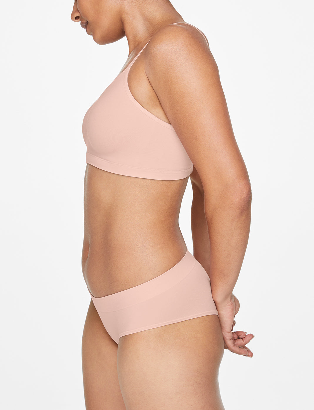 360 Fit™ Wireless Sports Bra for Women - Seamless Comfort & Support for Yoga, Running, Gym Workouts