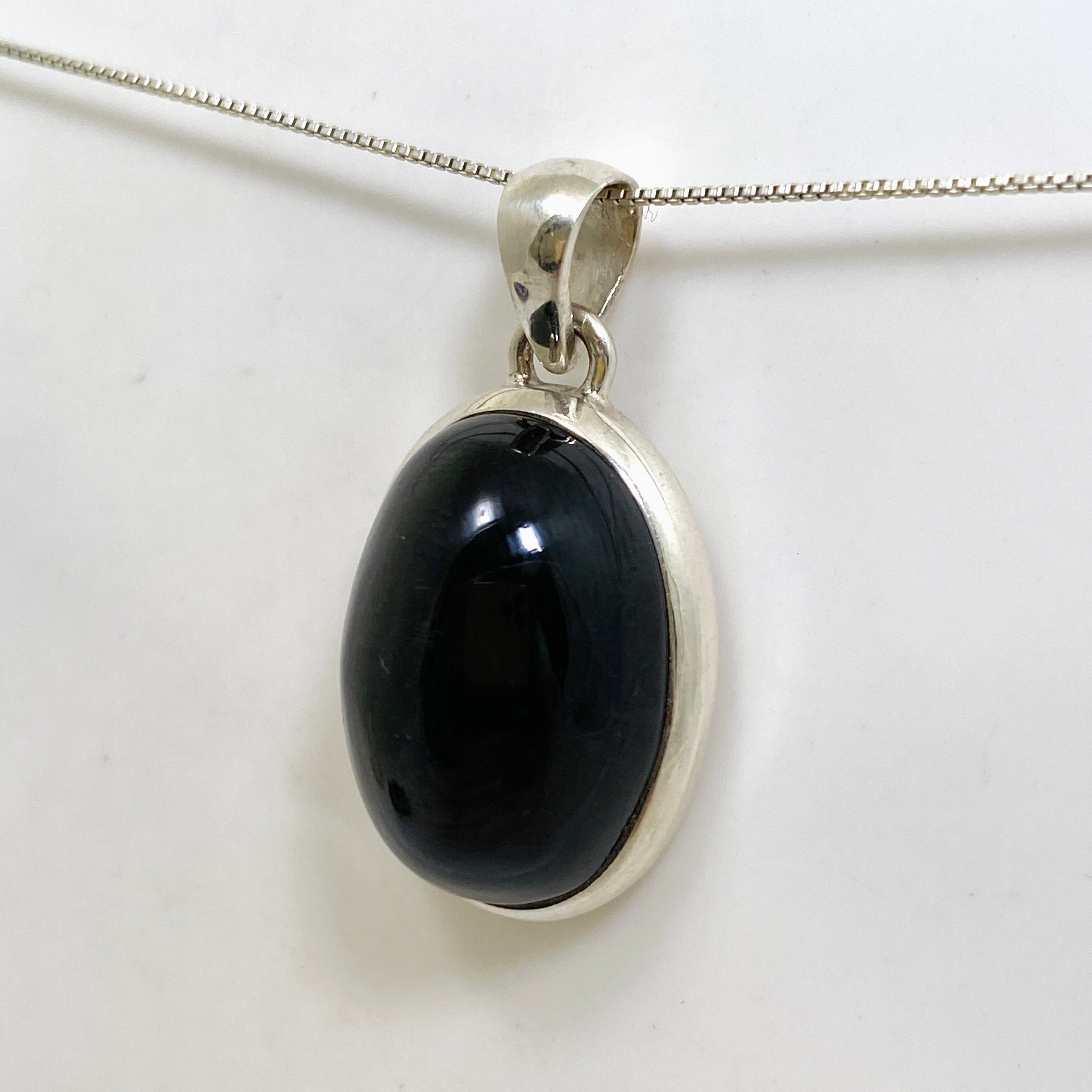 Natural Black Star Diopside Oval Cabochon Pendant Necklace - Premium Gemstone Jewelry for Women - Perfect for Evening Parties & Special Occasions