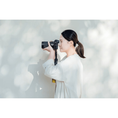Nikon NIKKOR Z 28-75mm f/2.8 Full Frame Mirrorless Camera Lens - Professional Zoom Lens for Portrait, Travel & Low Light Photography