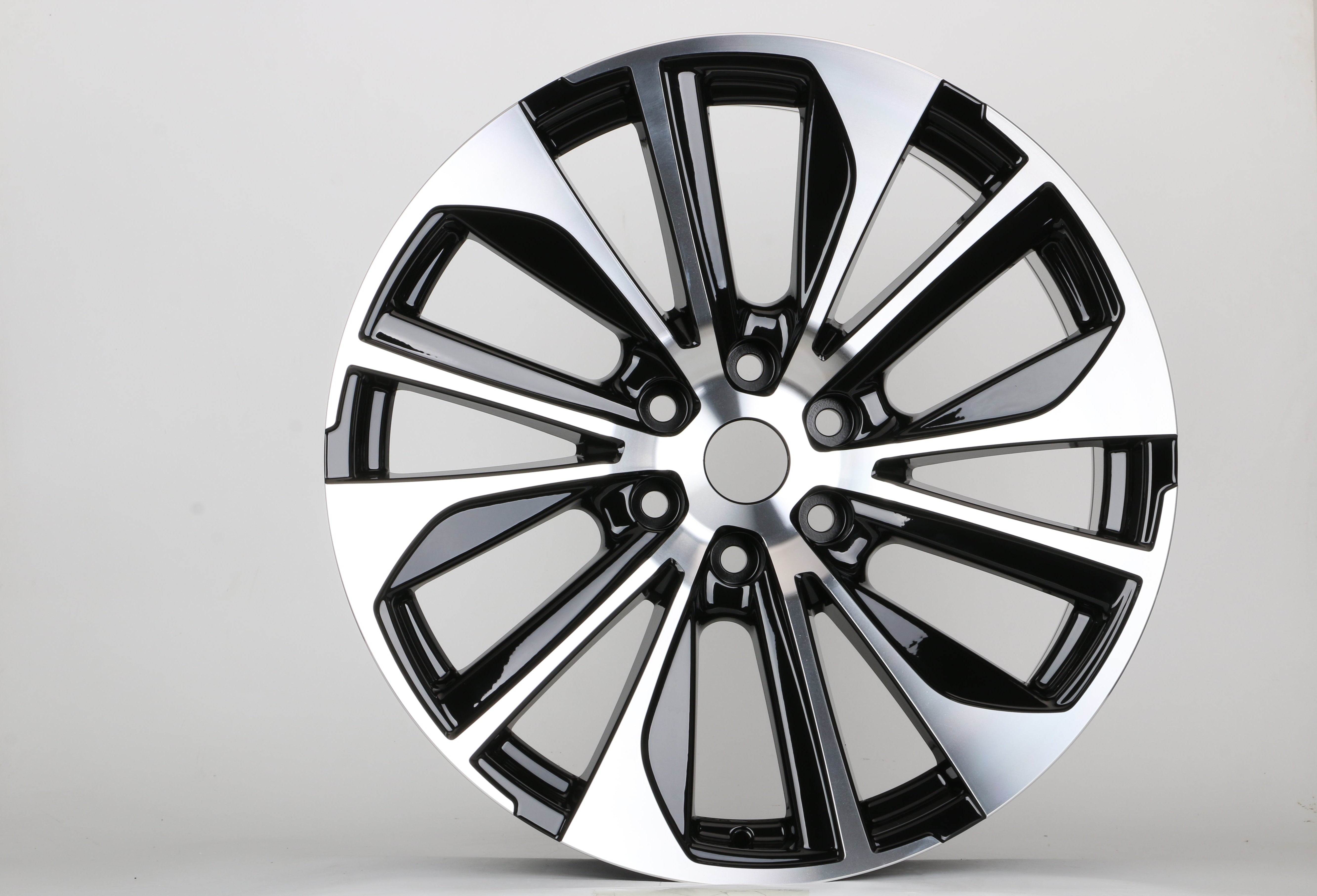 22 Inch Matte Black Alloy Wheels for Toyota Land Cruiser Prado Hilux - Off-Road & Street Performance Upgrade