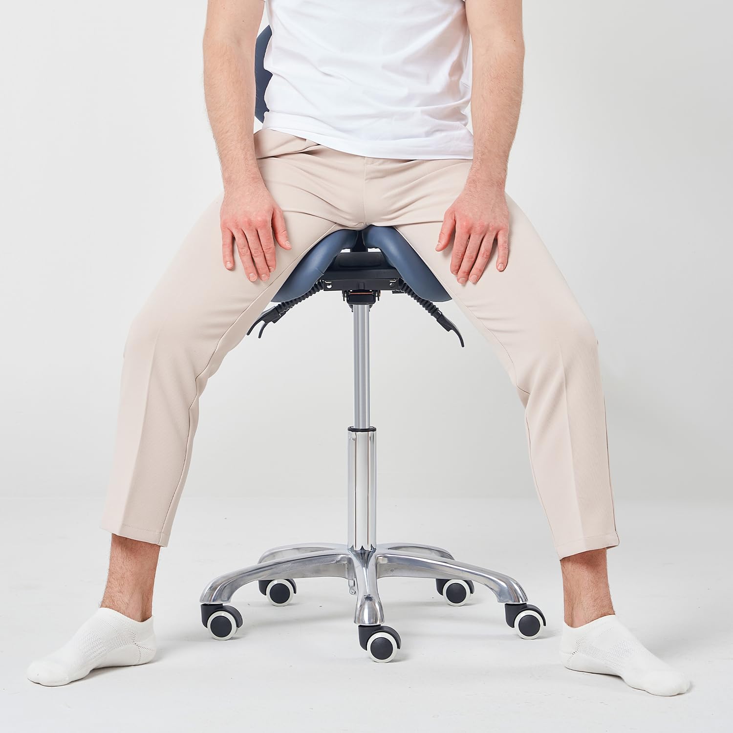Master Massage Berkeley Ergonomic Saddle Stool - Split Seat Design, Hydraulic Swivel Rolling Base with Adjustable Height & Tilt - Posture Correcting Chair for Office, Salon & Massage Therapy