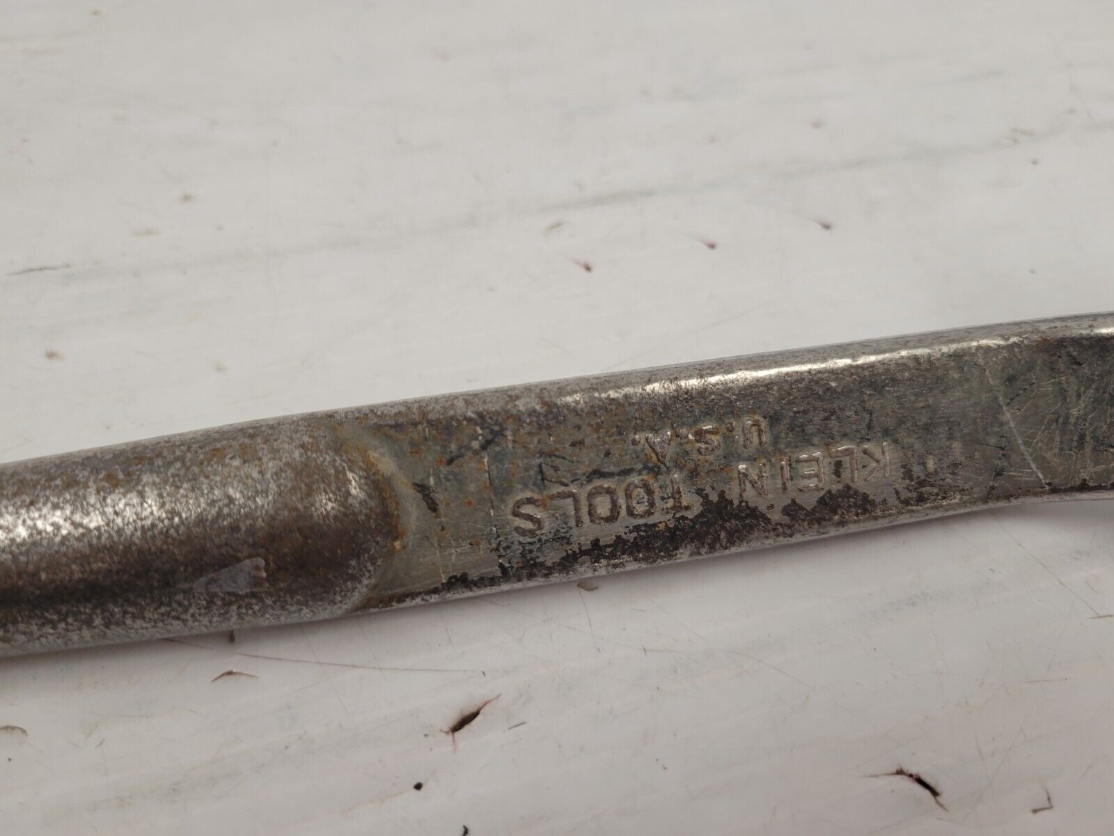 KleinTools 3212 H Spud Wrench - Heavy Duty Steel Construction, Adjustable for Plumbing & HVAC Work - Perfect for Pipe Fitting, Mechanical Repairs, and Construction Projects