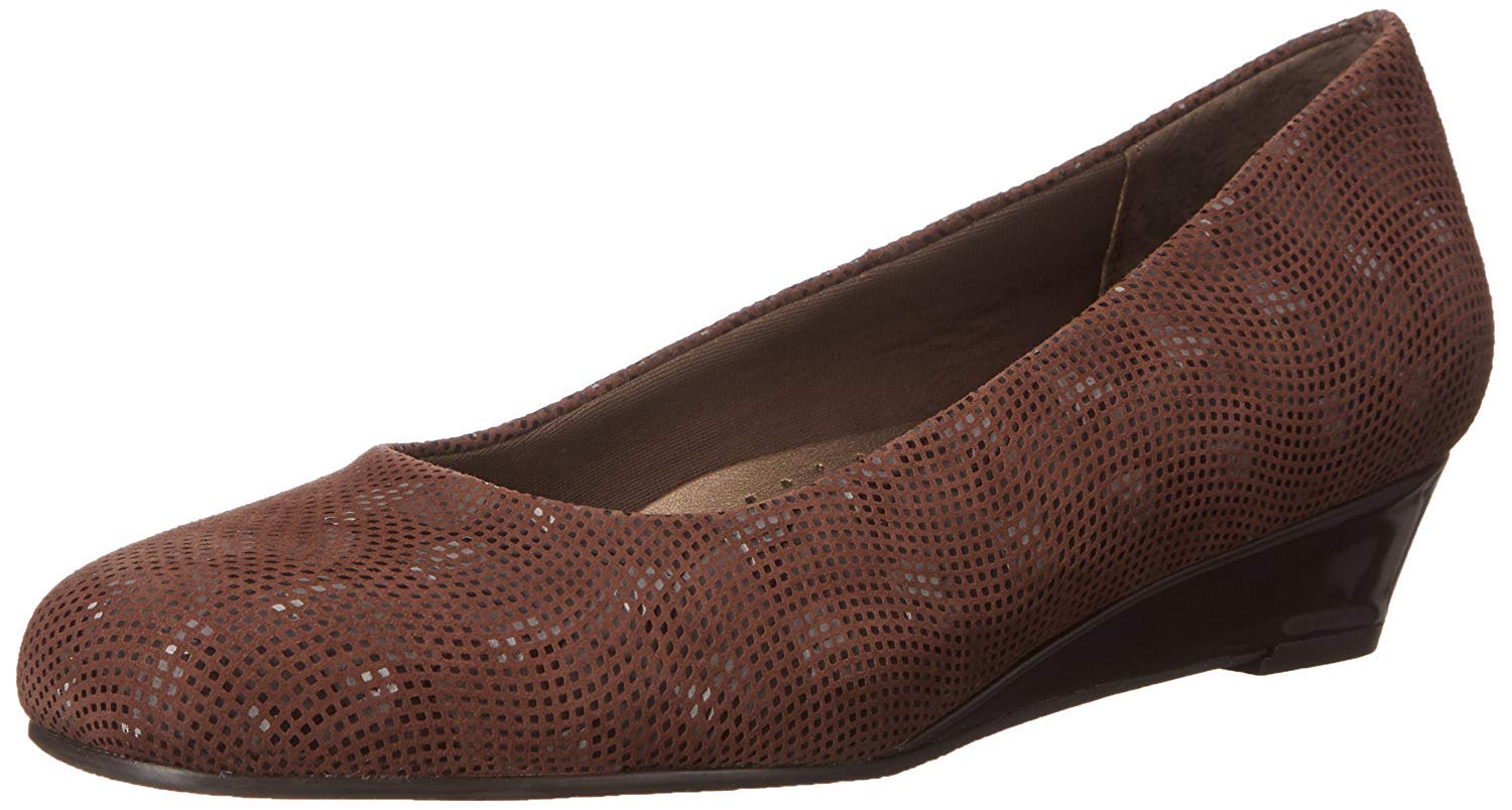 Trotters Women's Lauren Comfortable Slip-On Loafers - Stylish & Lightweight Casual Shoes for Work, Travel & Everyday Wear