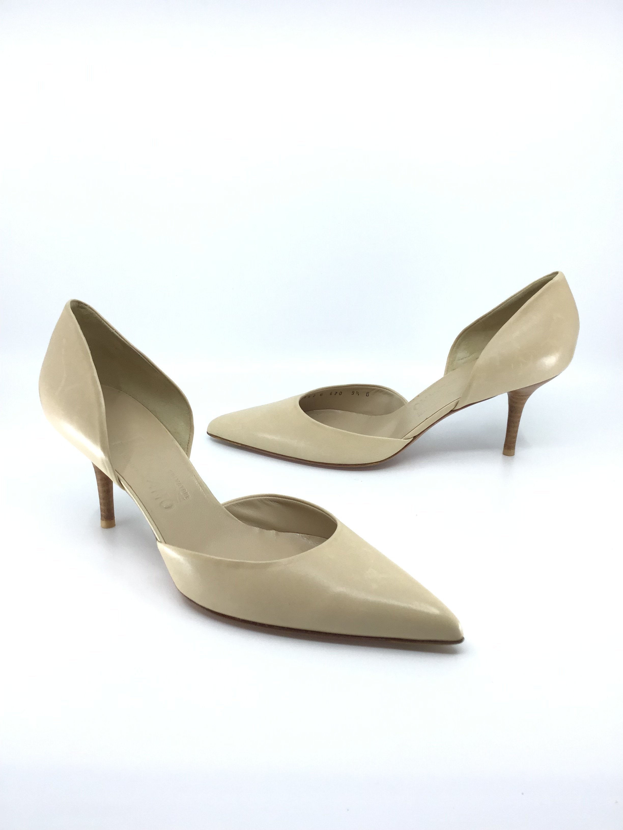 Salvatore Ferragamo Women's Size 9.5 Leather Pumps - Elegant High Heel Dress Shoes for Work, Party & Special Occasions