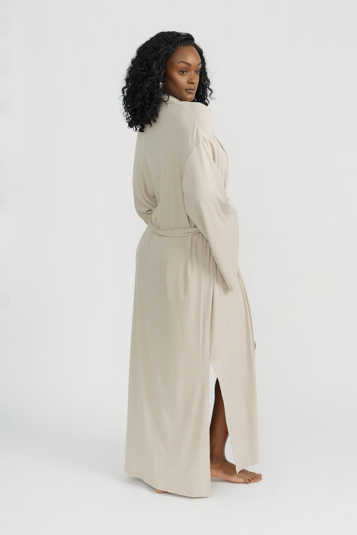 Lina Robe - Soft & Comfortable Women's Bathrobe with Coconut Fiber - Perfect for Spa, Lounge & Relaxation at Home