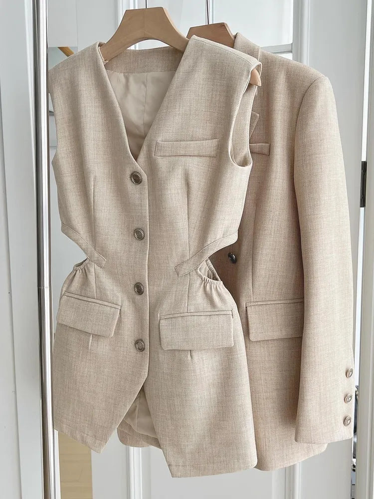 Stylish Autumn Women's 3-Piece Pant Set - English Style Blazer Coat, Vest Top & High Waist Shorts | Korean Casual Fashion Outfit for Work, Dating & Travel
