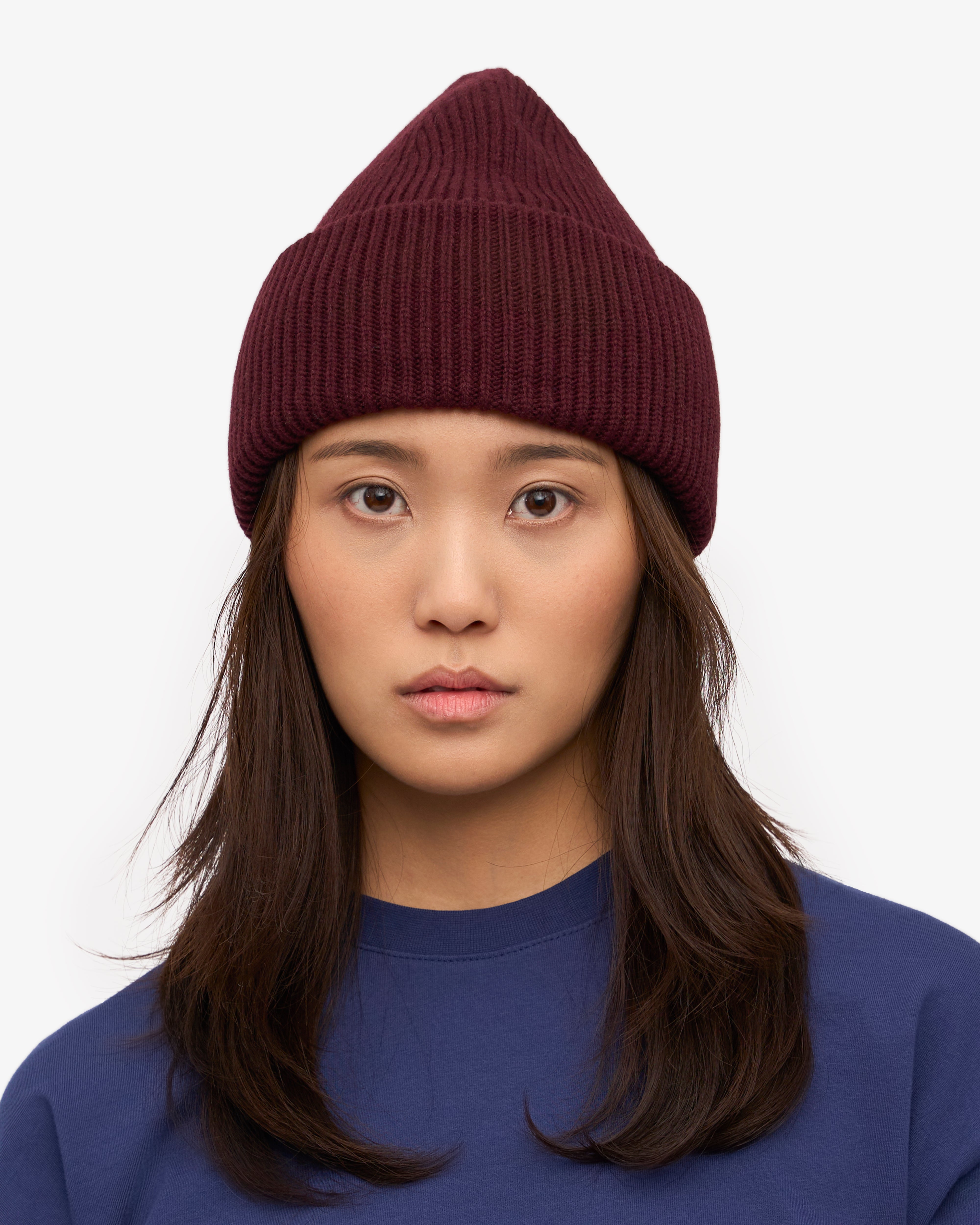 Premium Merino Wool Beanie Hat for Men & Women - Soft & Warm Oxblood Red Winter Hat for Skiing, Hiking & Outdoor Activities