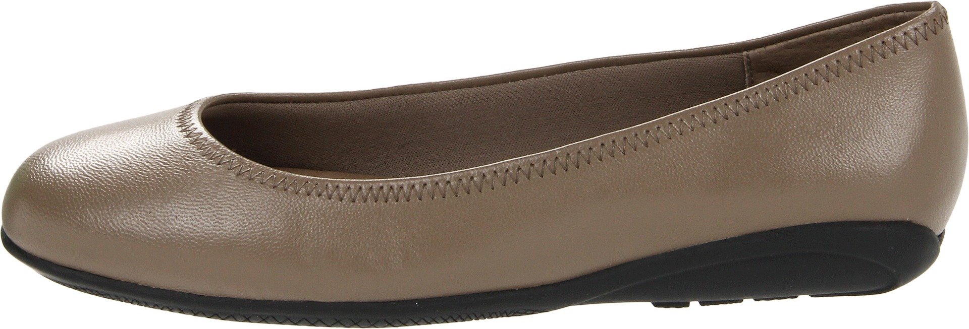 Walking Cradles Women's Faye Comfortable Slip-On Loafers - Stylish Casual Shoes for Work, Travel & Everyday Wear