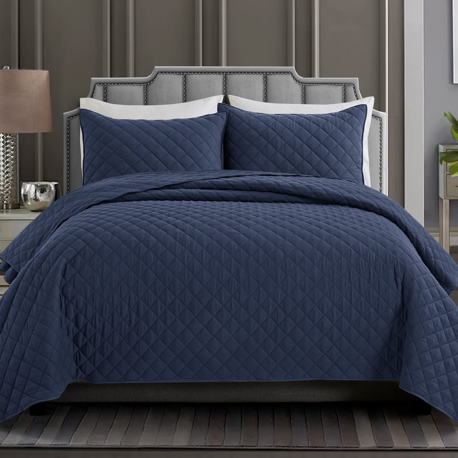 Safonory Navy Blue Full/Queen Size Quilt Set - Ultra Soft Lightweight Microfiber Diamond Stitched Bedspread - 3 Piece Coverlet Bedding Set (1 Quilt + 2 Shams) for Bedroom Decor, Guest Room & Dorm Essentials